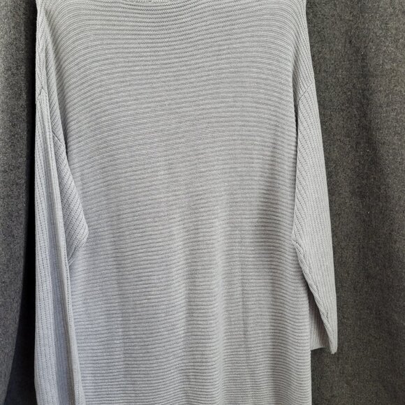 Chico's Tunic Sweater Women's XL Gray Pullover Mixed Stitch Scoop Pullover - Picture 3 of 9